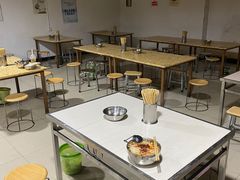 大堂-开远兄妹烧烤土鸡米线(福德路店)