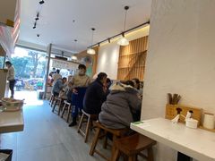 -李与白包子铺(桐梓林店)