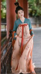 -虞美人汉服摄影