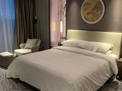 -上海世茂皇家艾美酒店