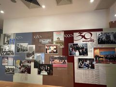 -香港大学