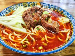极品牛肉面-蒋六十八梯眼镜面(狮子坪店)