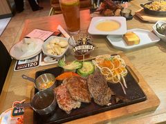 -豪客来牛排(人民东路店)