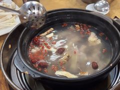 -濠轩阁特色生蚝火锅(水湾路店)