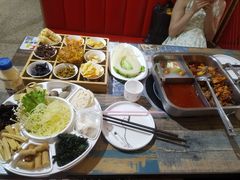 -鸡遇虾煲干锅火锅(小寨金莎店)