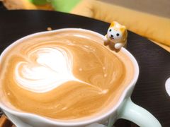 美式拿铁-逗柴咖啡屋·狗咖猫咖宠物桌游