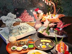 -蟹犇前•帝王蟹雪蟹(陆家嘴店)