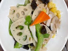 -龙泉人椰子鸡·糟粕醋·地标海南菜(龙昆南店)