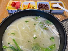 -世纪金源大饭店海鲜自助餐厅(迎宾路店)