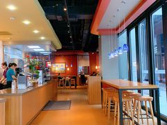 自助取餐区-The Habit Burger Grill 哈比特汉堡(复兴soho店)