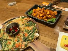 -恩你小木屋·韩式料理(假日广场店)