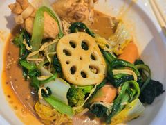 -汆悦麻辣烫·麻辣拌(皇寺店)