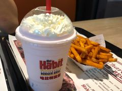-The Habit Burger Grill 哈比特汉堡(复兴soho店)