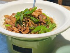 -绿草地·湘菜(酃湖师院店)
