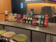 -星巴克臻选(上海长风大悦城店)