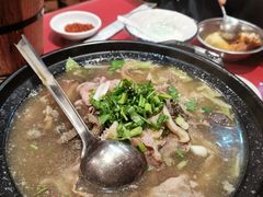 -谢老五跷脚牛肉·非遗传承店
