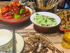 -虾弄弄海派小龙虾·牛羊蝎子火锅