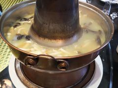 -铜锣湾·有麝自然香(渝北财富中心店)