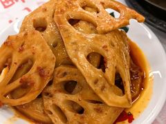 -堂瓦里·33年传统赣菜(第一街区店)