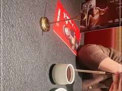 -蝴蝶里·粤菜·点心(龙湖天街&滨江店)