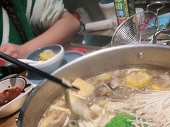 -左庭右院鲜牛肉火锅(金山万达店)
