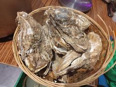 -蚝堡海鲜·威海菜·海肠捞饭·烧烤·亚洲吃蚝公司(幸福门店)