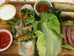 -越弥越南传统美食馆