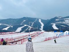 -鳌山滑雪度假区