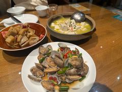-泉畔人家·老济南经典鲁菜(大明湖店)