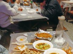 -老街烧烤大排档·地道湖北菜·龙虾馆(汉口火车站店)