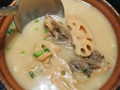 顺香居野藕汤-顺香居·老字号湖北菜(江汉路店)