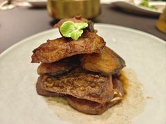 上海熏鱼-老正兴菜馆(福州路店)