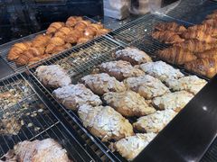 杏仁羊角-麦田工坊(月湖店)