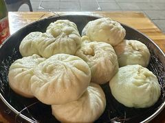 -舒小笼松针小笼包