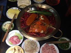-叁口煮老火锅(东升店)