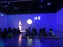 -小鸡哆哆故事屋·儿童乐园(嘉里城店)