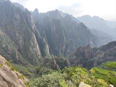 -黄山光明顶山庄