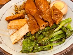 -狮头牌卤味研究所·卤味饭(花城汇南区店)