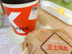 -肯德基(凯德国贸店)