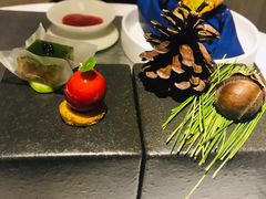 巧克力虾碎鹅蛋黄板栗酥-青岛遇见米兰(八大关店)