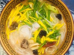-桥香园云南过桥米线(金马碧鸡店)