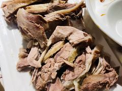 -贯贯吉·清真餐厅(浙江中路店)