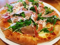 -城市大道红炉披萨烘焙坊