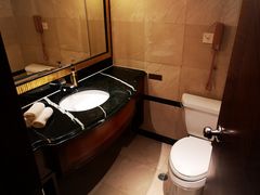 -上海新锦江大酒店