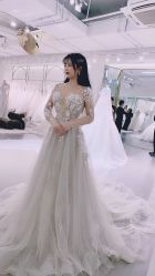 点击看大图 -艾米丽婚纱礼服