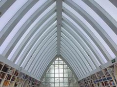 -钟书阁(松江泰晤士小镇店)