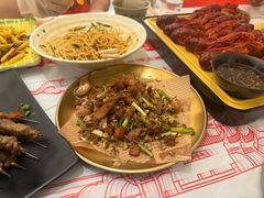 -肥肥虾庄·金牌油焖大虾(汉口城市广场店)