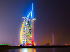 -迪拜帆船酒店海底餐厅