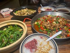 -泥糊破店小酒馆·团建聚餐(南京西路店)