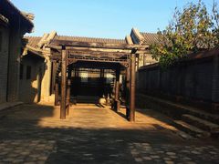 -清风小镇闯关东影视基地